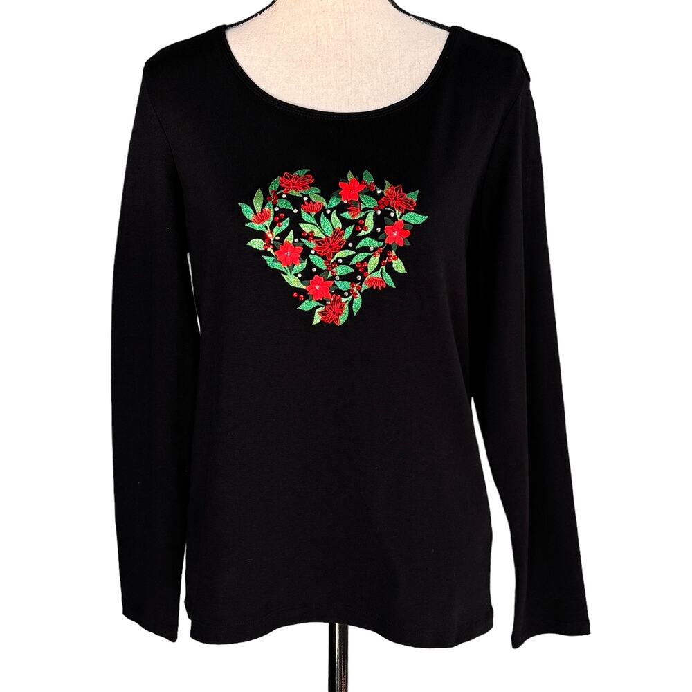 Karen Scott Medium Top Holiday Poinsettia Heart Festive Christmas Long Sleeve